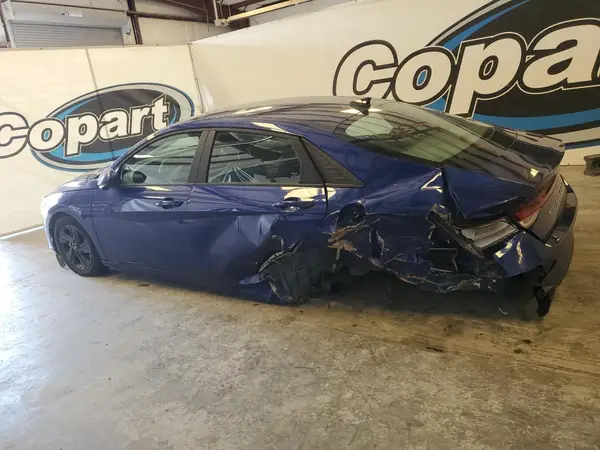 KMHLM4AG1PU478401 2023 HYUNDAI ELANTRA - Image 2
