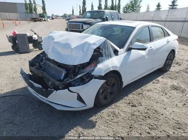KMHLM4AG1PU484022 2023 HYUNDAI ELANTRA - Image 2
