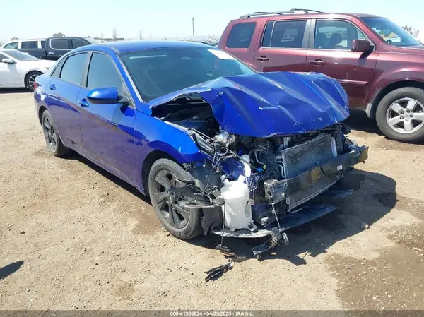 KMHLM4AG1PU484361 2023 HYUNDAI ELANTRA - Image 1
