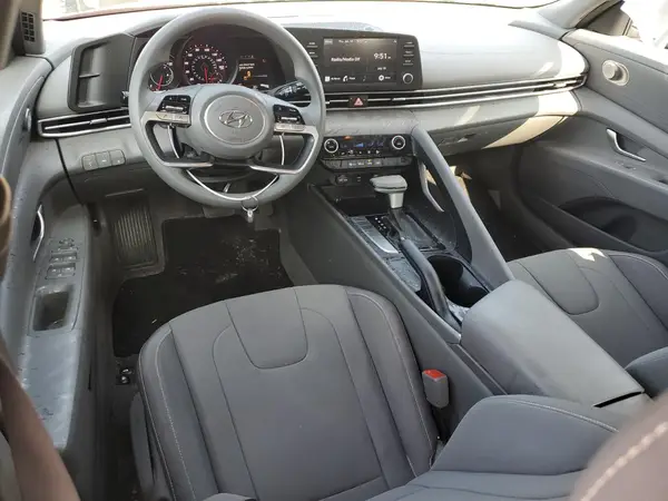 KMHLM4AG1PU498227 2023 HYUNDAI ELANTRA - Image 8