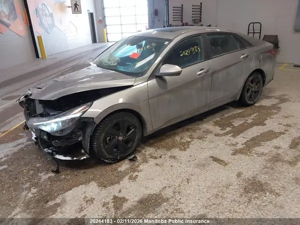 KMHLM4AG1PU511722 2023 HYUNDAI ELANTRA - Image 2