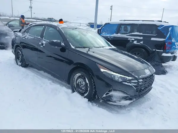 KMHLM4AG1PU532442 2023 HYUNDAI ELANTRA - Image 1