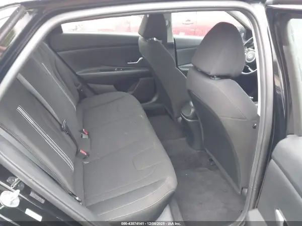 KMHLM4AG1PU536622 2023 HYUNDAI ELANTRA - Image 8