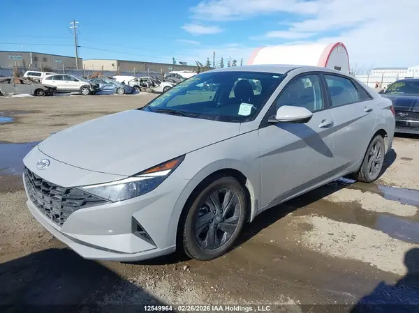 KMHLM4AG1PU545028 2023 HYUNDAI ELANTRA - Image 2