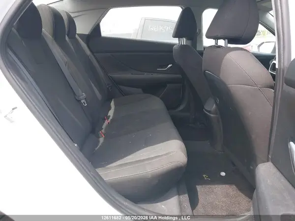 KMHLM4AG1PU557082 2023 HYUNDAI ELANTRA - Image 8