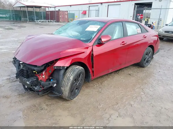 KMHLM4AG1PU564632 2023 HYUNDAI ELANTRA - Image 2