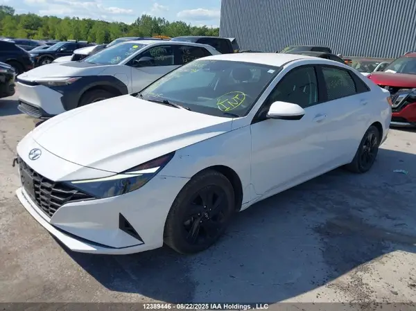 KMHLM4AG1PU564744 2023 HYUNDAI ELANTRA - Image 2