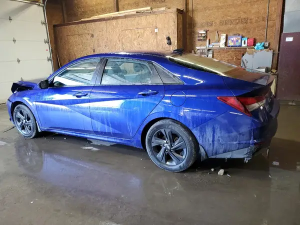KMHLM4AG1PU565652 2023 HYUNDAI ELANTRA - Image 2