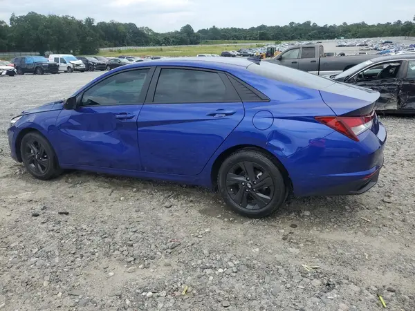 KMHLM4AG1PU576506 2023 HYUNDAI ELANTRA - Image 2