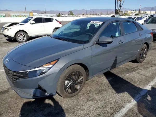 KMHLM4AG1PU586226 2023 HYUNDAI ELANTRA - Image 1