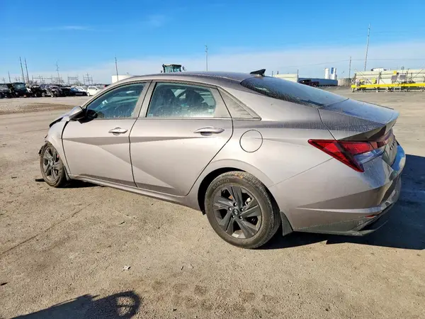 KMHLM4AG1PU588669 2023 HYUNDAI ELANTRA - Image 2