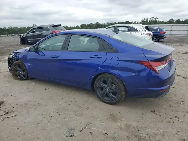 KMHLM4AG1PU589420 2023 HYUNDAI ELANTRA - Image 2