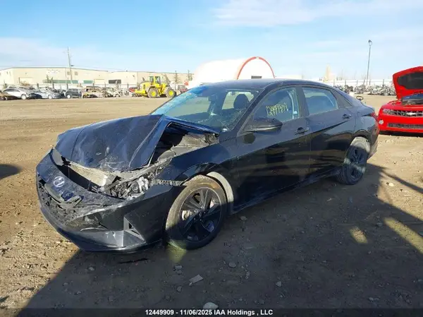 KMHLM4AG1PU590325 2023 HYUNDAI ELANTRA - Image 2