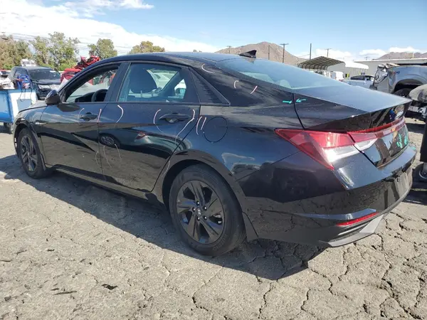 KMHLM4AG1PU591801 2023 HYUNDAI ELANTRA - Image 2