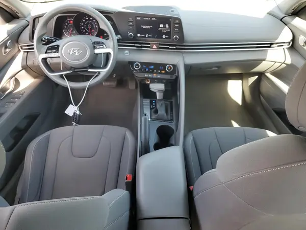 KMHLM4AG1PU591801 2023 HYUNDAI ELANTRA - Image 8