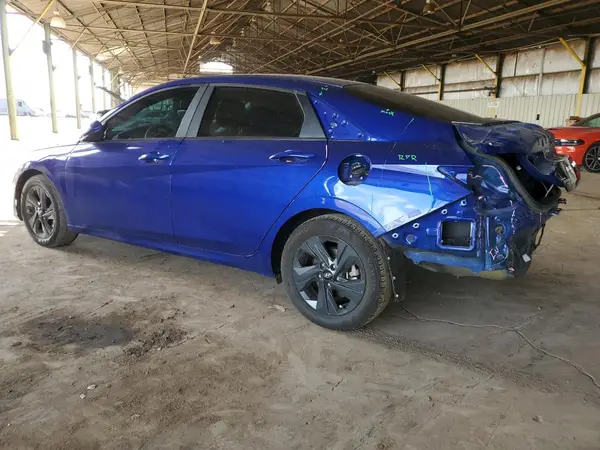 KMHLM4AG1PU593306 2023 HYUNDAI ELANTRA - Image 2