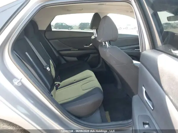 KMHLM4AG1PU598473 2023 HYUNDAI ELANTRA - Image 8