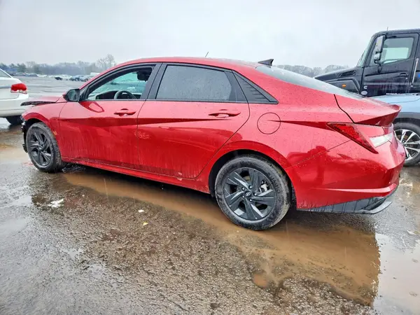 KMHLM4AG1PU600609 2023 HYUNDAI ELANTRA - Image 2