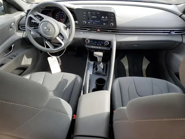 KMHLM4AG1PU600769 2023 HYUNDAI ELANTRA - Image 8
