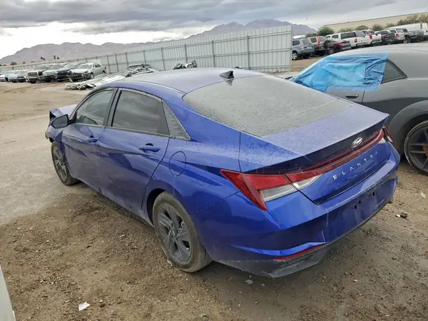 KMHLM4AG1PU601372 2023 HYUNDAI ELANTRA - Image 2