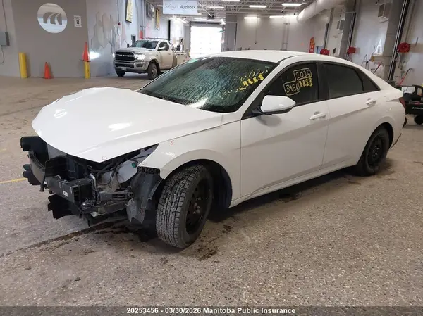 KMHLM4AG1PU603056 2023 HYUNDAI ELANTRA - Image 2