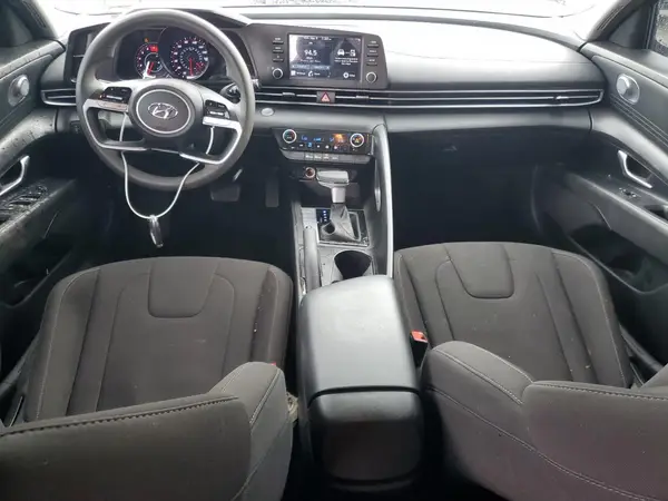 KMHLM4AG1PU606975 2023 HYUNDAI ELANTRA - Image 8