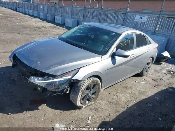 KMHLM4AG1PU611884 2023 HYUNDAI ELANTRA - Image 2