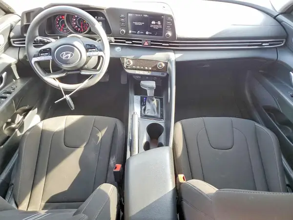 KMHLM4AG1PU621170 2023 HYUNDAI ELANTRA - Image 8