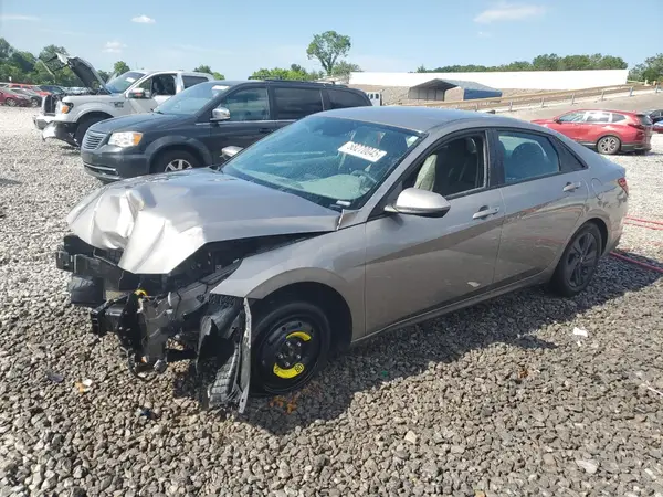 KMHLM4AG1PU624893 2023 HYUNDAI ELANTRA - Image 1
