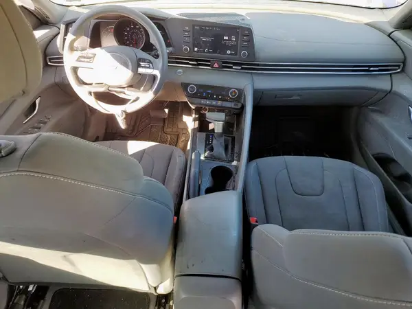 KMHLM4AG1PU626272 2023 HYUNDAI ELANTRA - Image 8