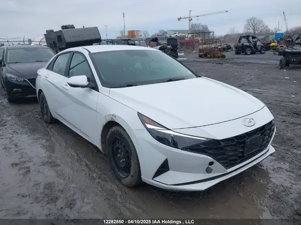 KMHLM4AG2MU070856 2021 HYUNDAI ELANTRA - Image 1