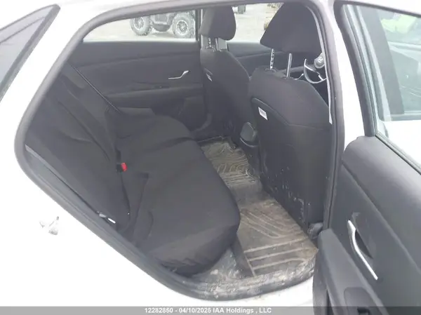 KMHLM4AG2MU070856 2021 HYUNDAI ELANTRA - Image 8