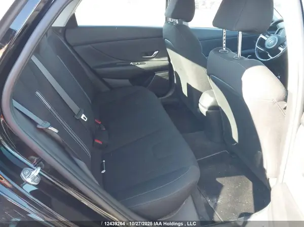 KMHLM4AG2MU074583 2021 HYUNDAI ELANTRA - Image 8