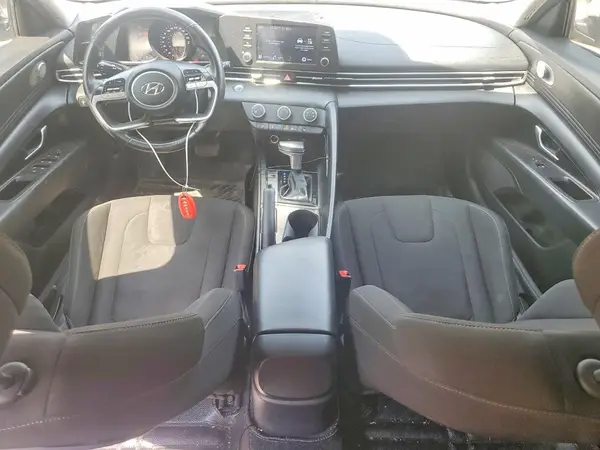 KMHLM4AG2MU076348 2021 HYUNDAI ELANTRA - Image 8
