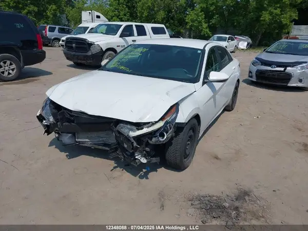 KMHLM4AG2MU098494 2021 HYUNDAI ELANTRA - Image 2
