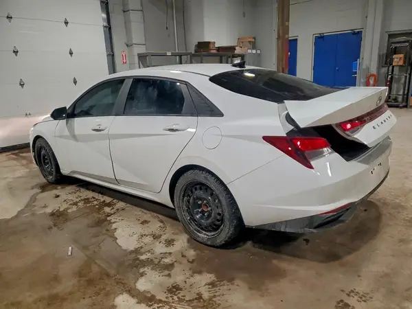 KMHLM4AG2MU102897 2021 HYUNDAI ELANTRA - Image 2