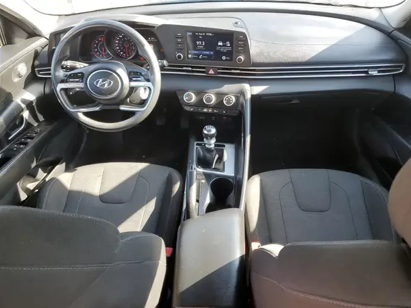 KMHLM4AG2MU105928 2021 HYUNDAI ELANTRA - Image 8