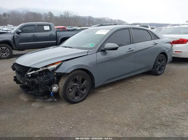 KMHLM4AG2MU113110 2021 HYUNDAI ELANTRA - Image 2