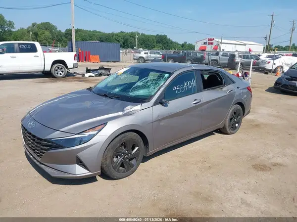 KMHLM4AG2MU121644 2021 HYUNDAI ELANTRA - Image 2