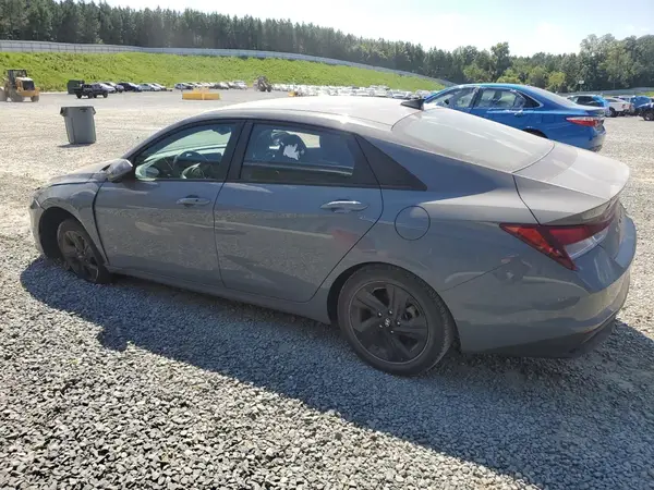 KMHLM4AG2MU128240 2021 HYUNDAI ELANTRA - Image 2