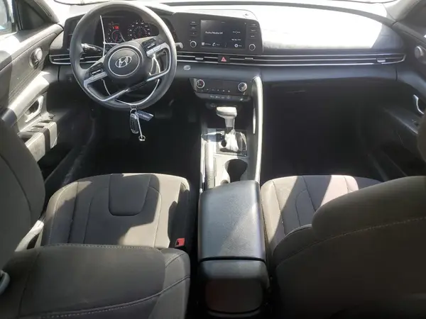 KMHLM4AG2MU128240 2021 HYUNDAI ELANTRA - Image 8