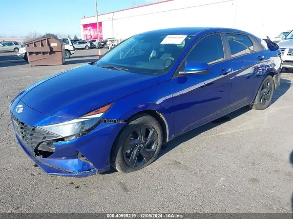 KMHLM4AG2MU138024 2021 HYUNDAI ELANTRA - Image 2
