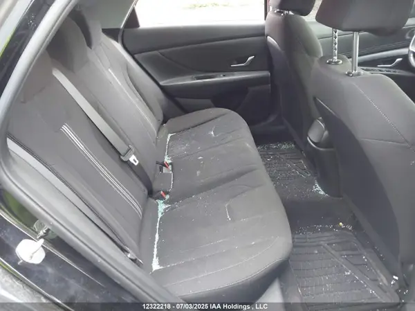 KMHLM4AG2MU141909 2021 HYUNDAI ELANTRA - Image 8