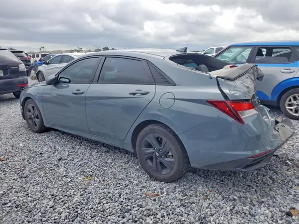 KMHLM4AG2MU148553 2021 HYUNDAI ELANTRA - Image 2