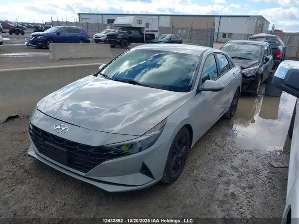 KMHLM4AG2MU166342 2021 HYUNDAI ELANTRA - Image 2
