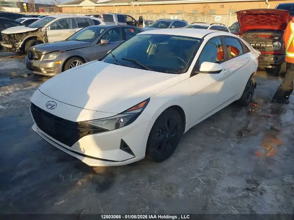KMHLM4AG2MU171377 2021 HYUNDAI ELANTRA - Image 2