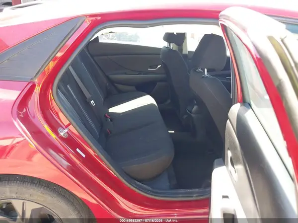 KMHLM4AG2MU177924 2021 HYUNDAI ELANTRA - Image 8