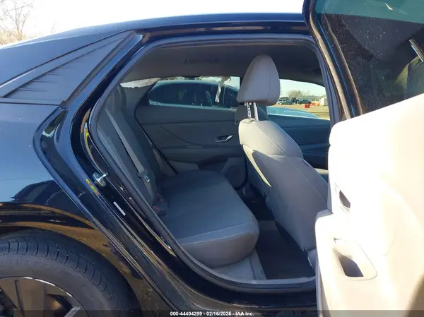KMHLM4AG2MU191497 2021 HYUNDAI ELANTRA - Image 8