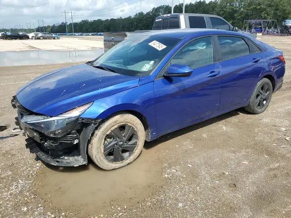 KMHLM4AG2NU239923 2022 HYUNDAI ELANTRA - Image 1