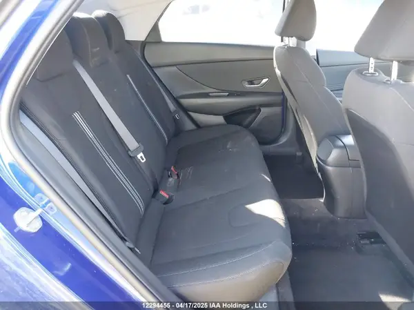 KMHLM4AG2NU247603 2022 HYUNDAI ELANTRA - Image 8